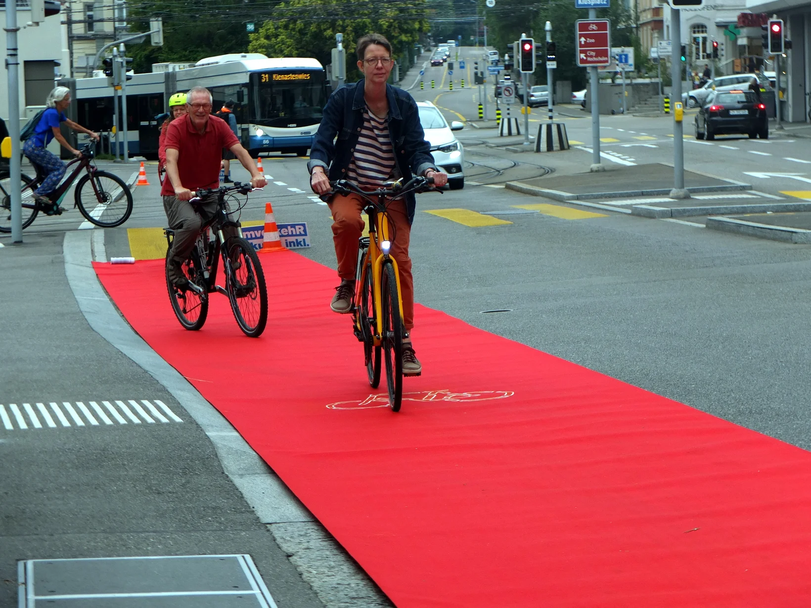 Veloweg Klusplatz