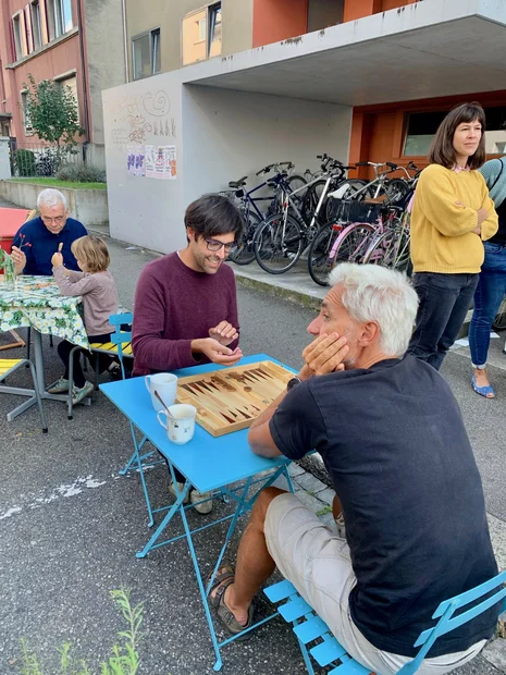 PARK(ing) Day 2021, Basel, Bläsiring, Backgammonturnier statt Parkplatz