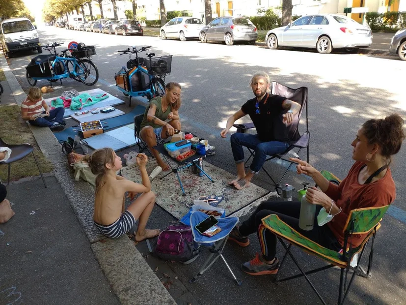 PARK(ing) Day 2021, Basel, Strassburgerallee 124, Relax statt Parkplätz mit Basel2030